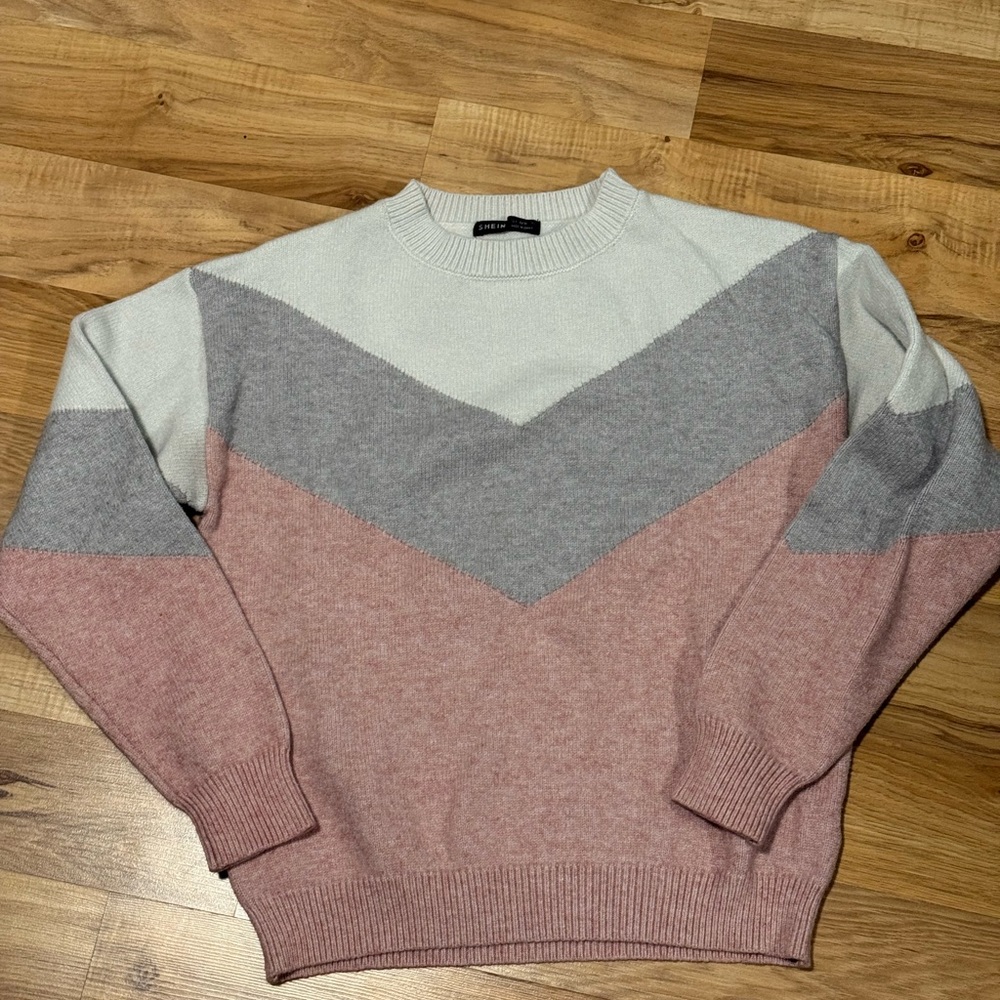 SHEIN Chevron Colorblock Sweater in Pink, Gray, and Cream